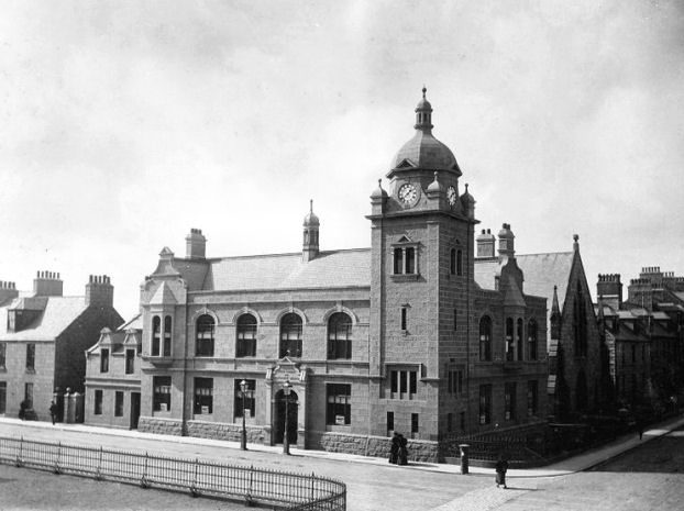 Period photograph of Peterhead Library