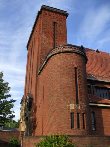 View of front of St Columba's Church from the south