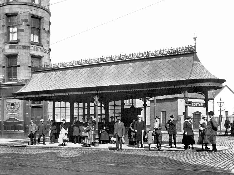 Tram shelter at Eglinton Toll, fabricated at Walter Macfarlane's Saracen Foundry, Possilpark