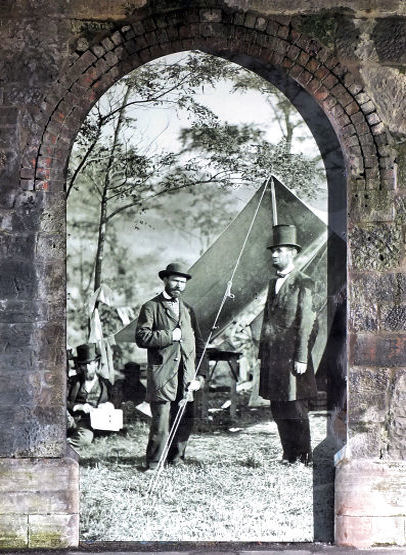 Mural of Allan Pinkerton with Abraham Lincoln in Cleland Street, Gorbals 