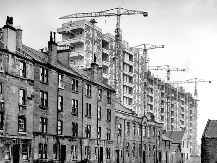 Construction of multi-storey blocks at Queen Elizabeth Square, Hutchesontown 'Area C'