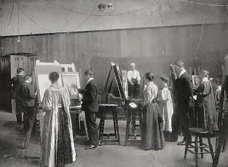 Students working at life class in Glasgow School of Art, c.1900