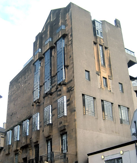 Windows at south and west fa�ades of Glasgow School of Art