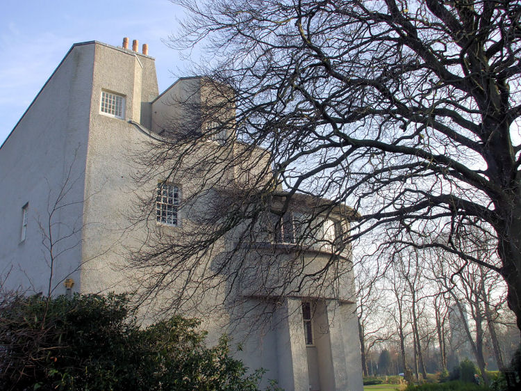 West fa�ade of House for an Art Lover