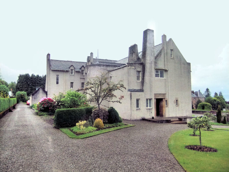 Approaches to western entrance of Hill House, Helensburgh
