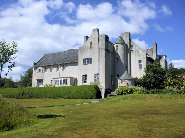 Sunny view of Hill House, Helensburgh