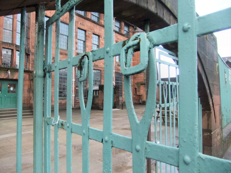 Glimspe through the gate at Scotland Street School