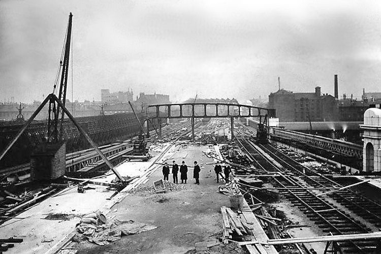 Construction of additional bridge to serve additional platforms  of Central Station, looking southwards towards Bridge Street Station
