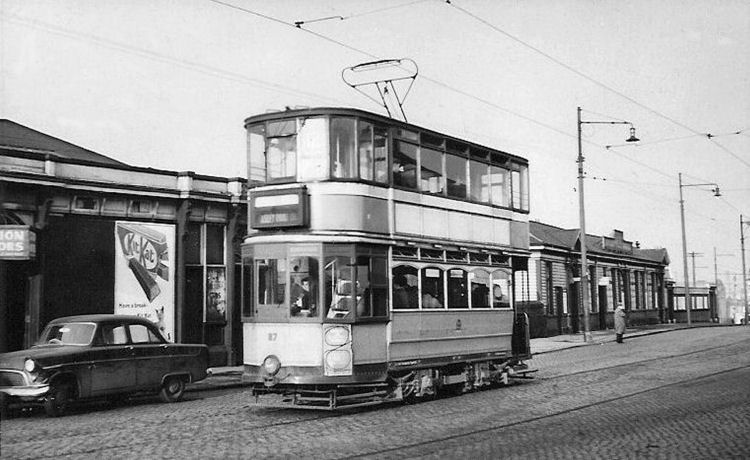 Photograph of Shields Road Station, Glasgow, 1957