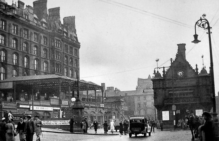 Entrance St Enoch Station