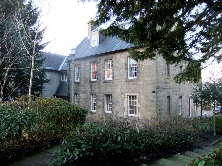 Pollokshaws and Auldhouse Illustrated Guide