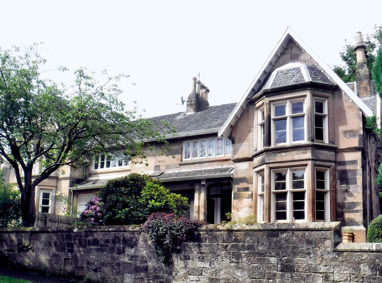 Braehead Villa, Cathcart 