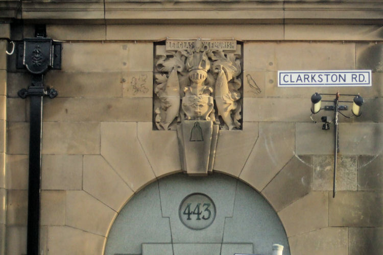 Glasgow coat of arms at Savings Bank, Muirend