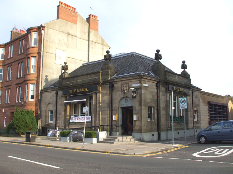Former Savings Bank, now public house in Clarkston Road