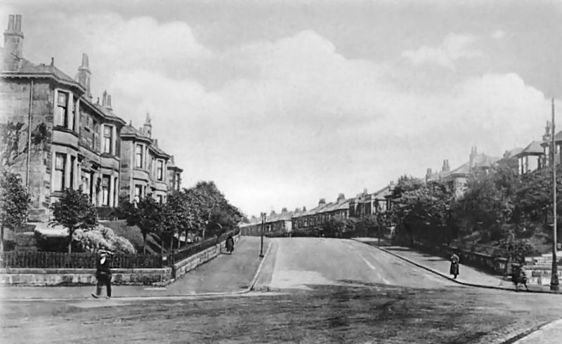 View of  King's Park Avenue from Carmunnock Road, showing early 20th century houses