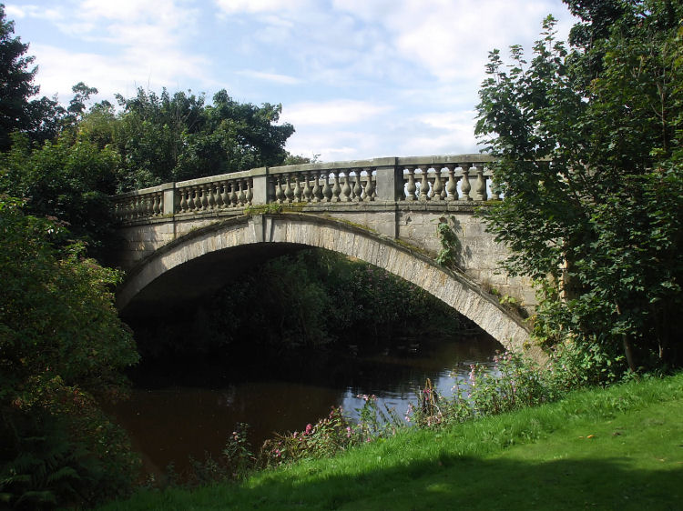 Stone bridge over White Cart Water at Pollok House