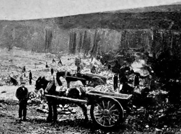 Horse drawn wagons operated by Glasgow Corporation at Giffnock quarry workings