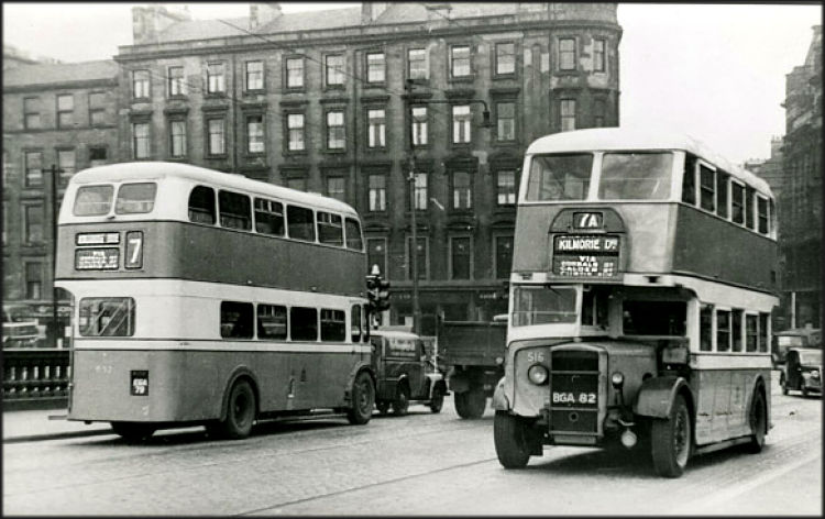 1940's view of King's Park buses on Victoria Bridge in Glasgeow city centre