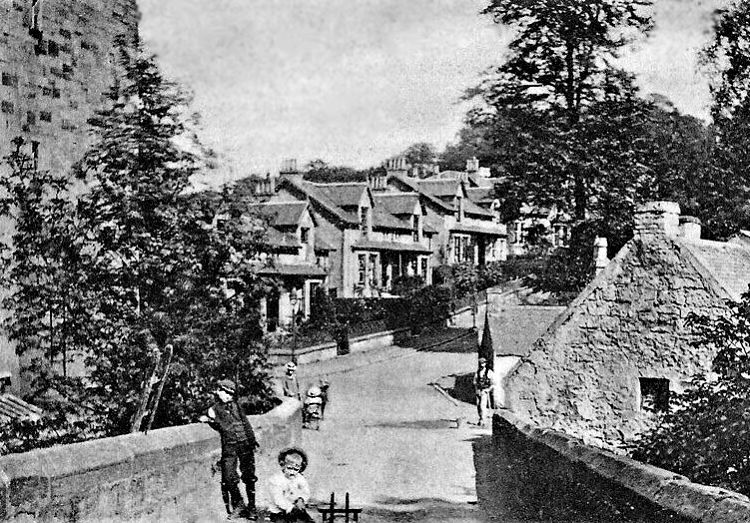 Old view of Snuff Mill Bridge with local children