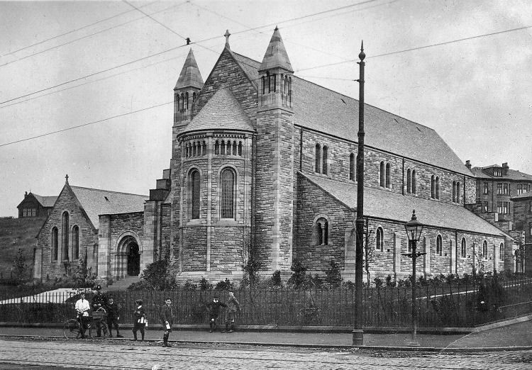 Photograph of St. Margaret's Episcopal Church, Newlands, before the completion of the tower in 1935
