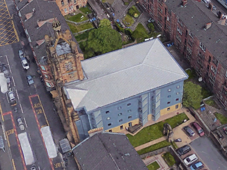 New building behind fa�ade of Strathbungo Parish Church