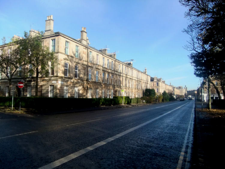 Looking down Pollokshaws Road from Marywood Square towards Strathbungo