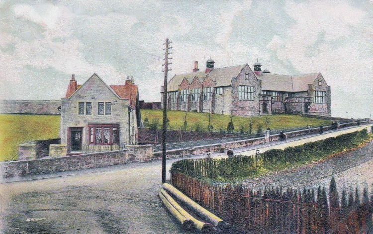 Early view of Thornliebank Public School