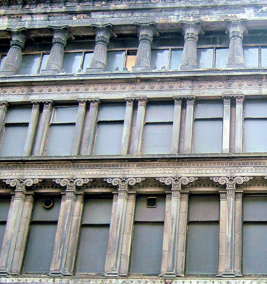 Different Thomson decoration at each level of Egyptian Halls