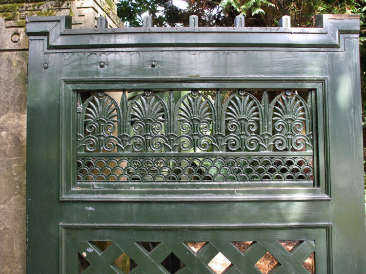 Gate at entrance to grounds of Holmwood House