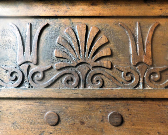 Timber detail matching the pattern of the ironwork at Holmwood House