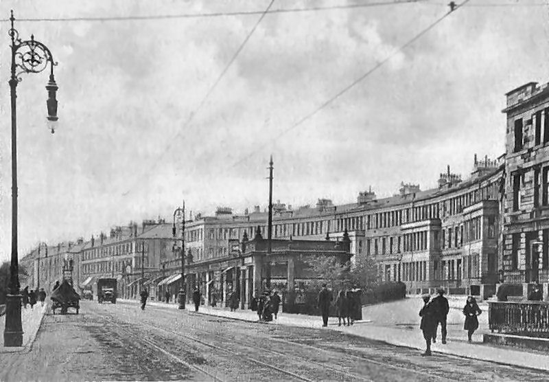 Old photograph showing Walmer Crescent from the east