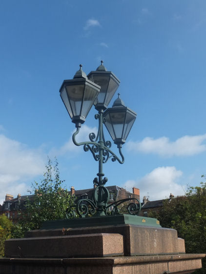 Ornamental cast iron lamp on Kirklee Bridge, Glasgow